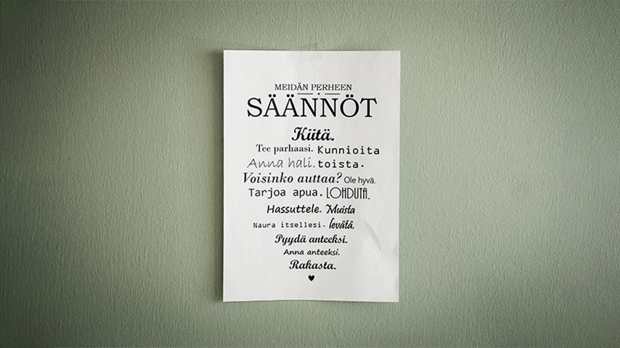 Juliste, jonka otsikkona on "Säännöt".